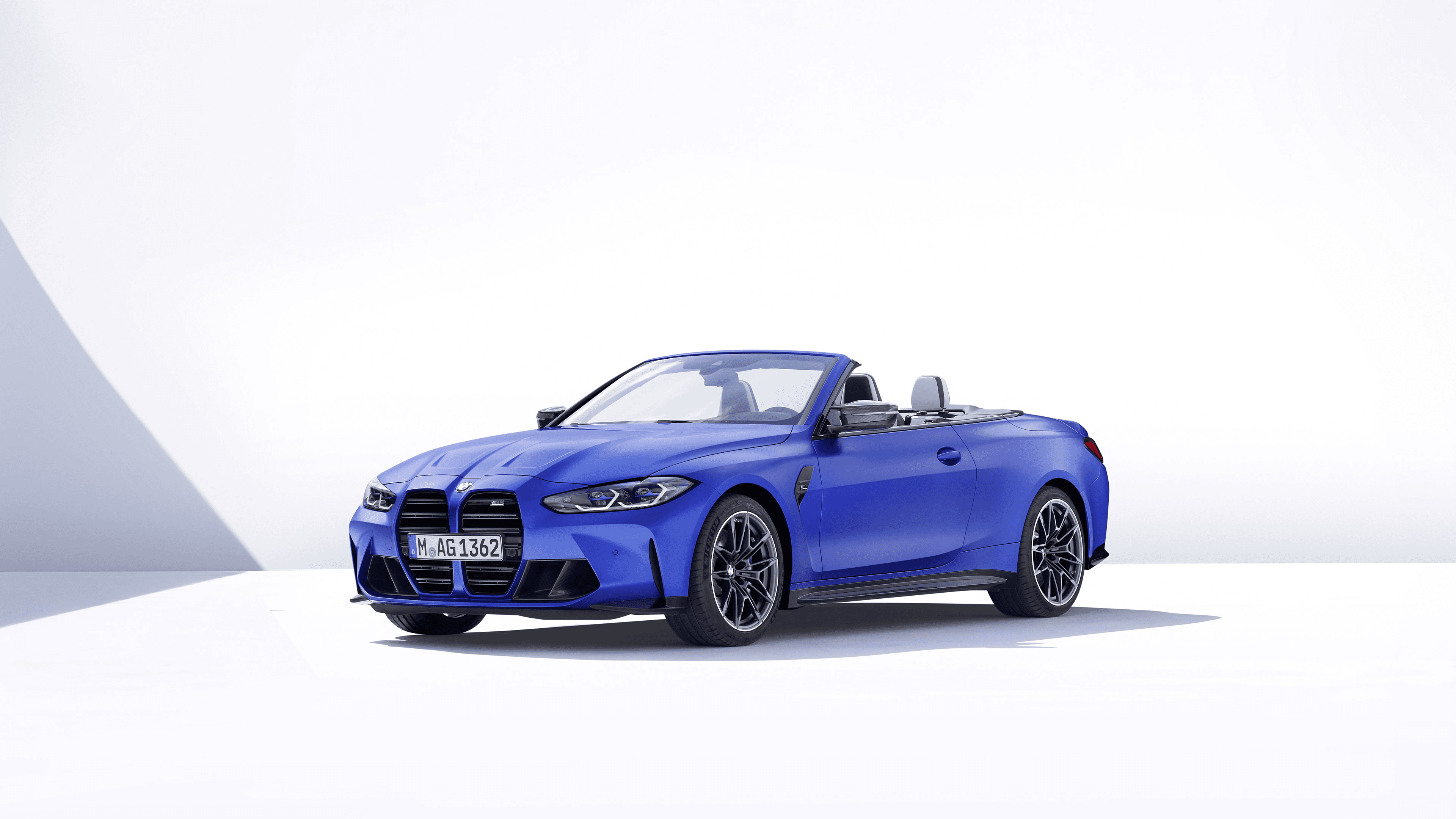 BMW M4 Cabriolet - 1